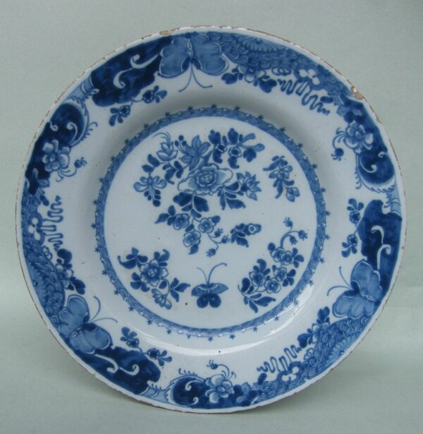 615 Sold Henry Delamain Delftware Irish Cabinet Plate 18th Ct