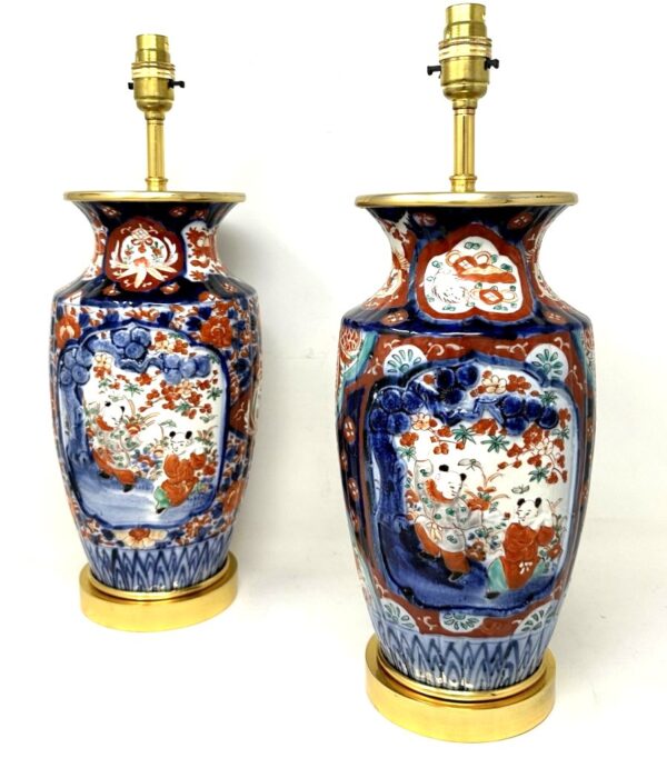 745 Antique Pair Japanese Chinese Imari Porcelain Ormolu Table Lamps Blue Red Gilt