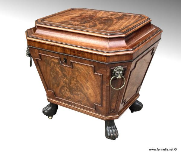 699 Superb Regency English Mahogany Cellarette Circa 1810