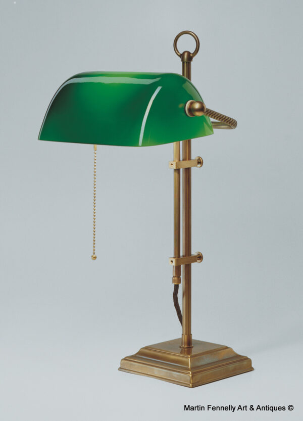 018 Superb Quality Bankers Lamp - Heavy Cast Brass with Great Detail