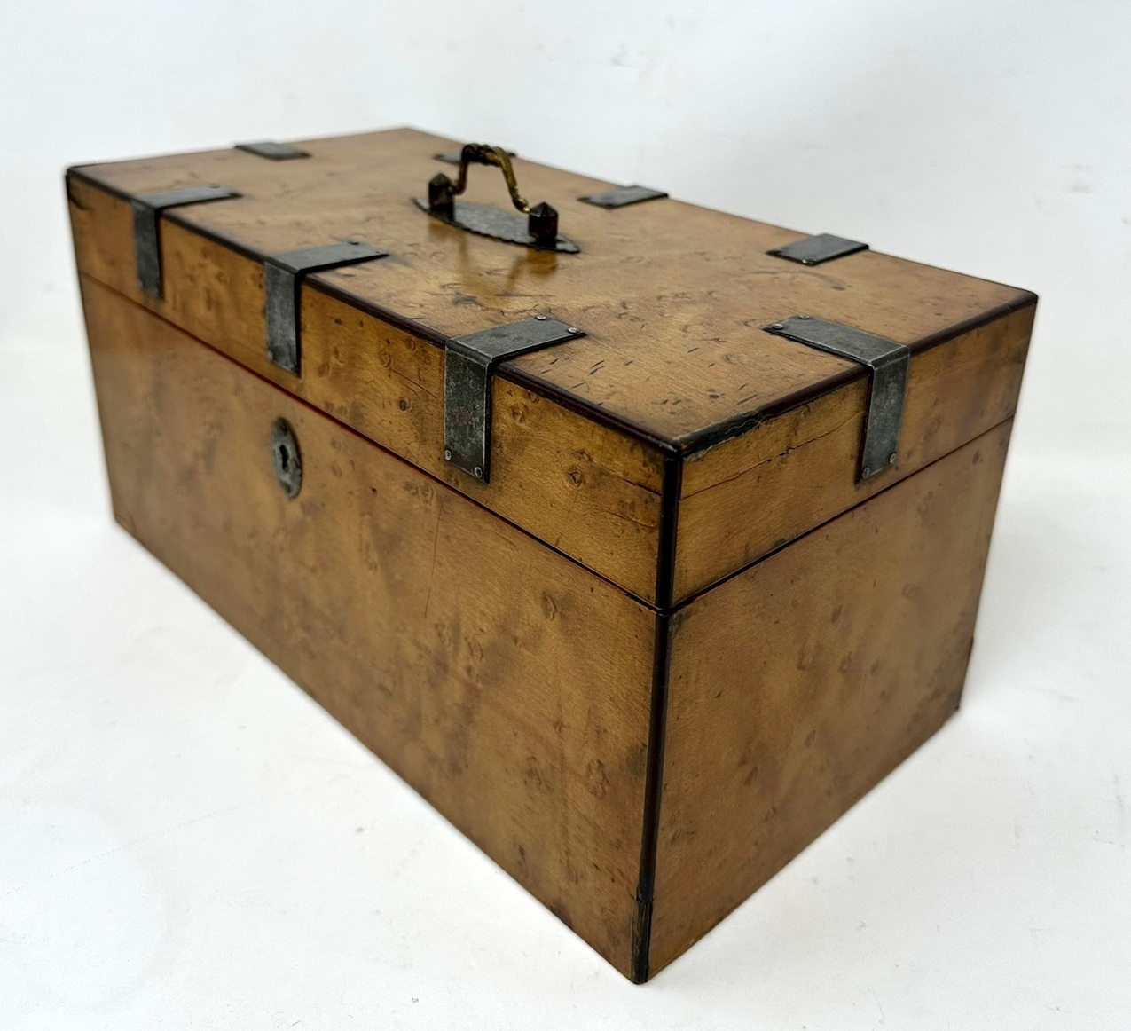 677 Antique Georgian Birdseye Maple English Double Tea Caddy Box Cut Crystal Bowl - Image 3