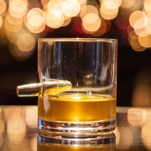 M162 Sold Shelbourne Whiskey Glass - Easter Rising 1916