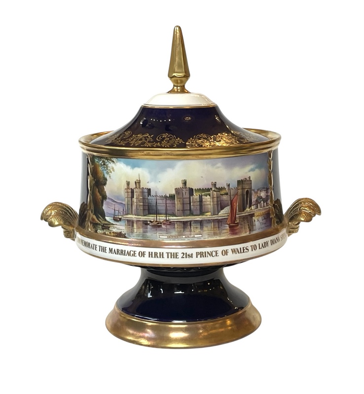 246 Spectacular Aynsley Limited Edition Piece for Prince Charles and Lady Diana Wedding 1981