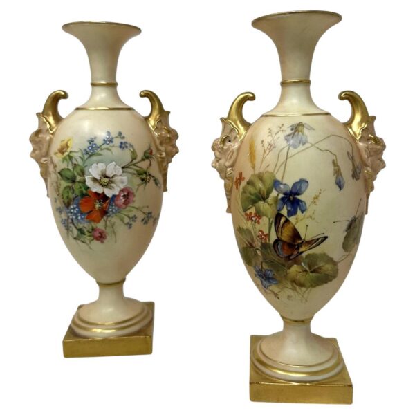 719 Antique English Pair Royal Worcester Blush Urns Vases Centerpieces Still Life