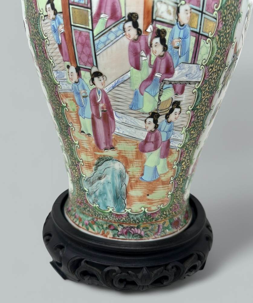 226 Antique Pair Famille Rose Medallion Canton Cantonese Chinese Foo Dog Vases Urns - Image 3