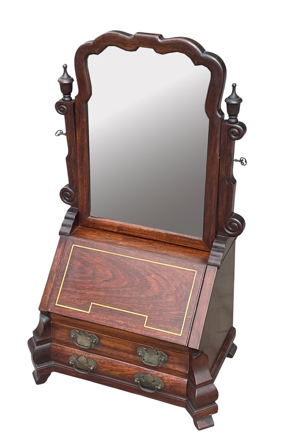 547 Antique Bureau / Dressing Table, Boudoir, Circa 1920