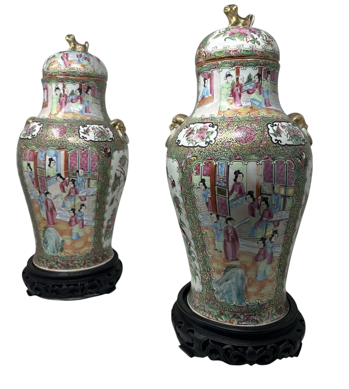 226 Antique Pair Famille Rose Medallion Canton Cantonese Chinese Foo Dog Vases Urns