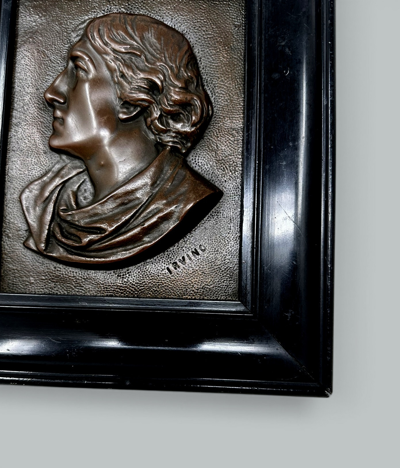 596 Antique Bronze Ebony Framed Plaque Portrait of Actor Sir Henry Irving 1838-1905 - Image 4