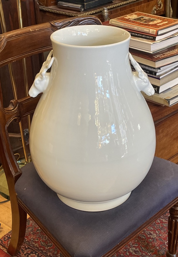 M042 Pair Large Harford Vases - Deer Themed - Elegant - Porcelain - Image 6