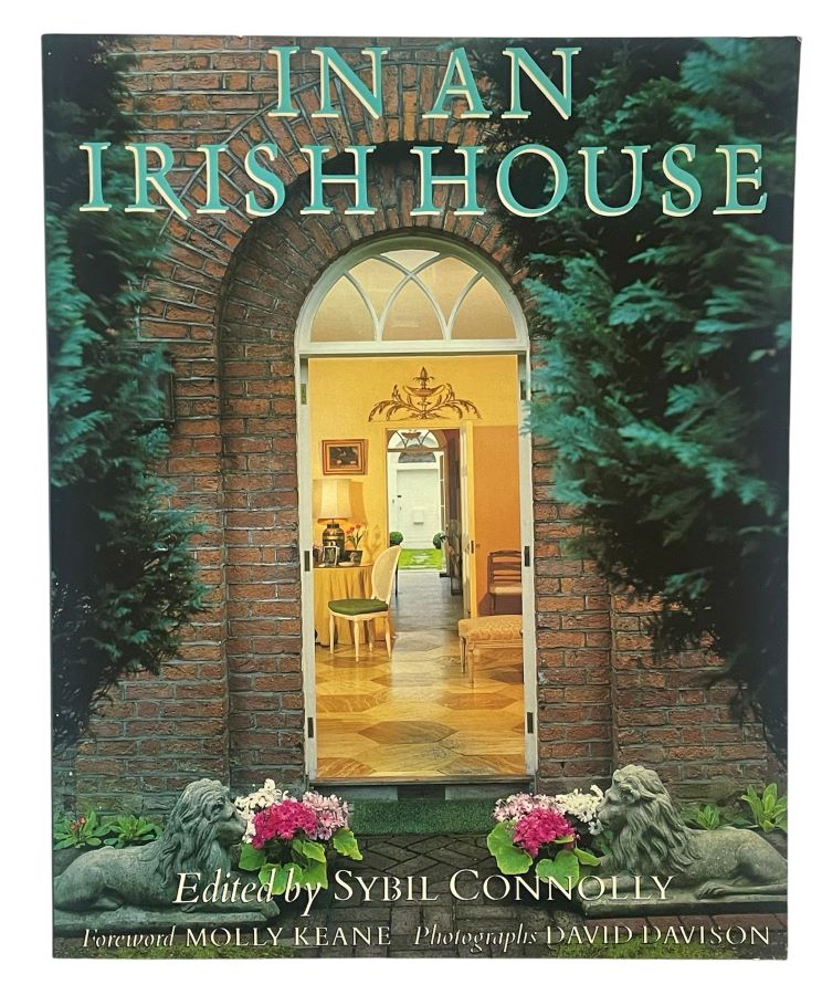 M047 In an Irish Country House - Edited Sybil Connolly - Soft Cover
