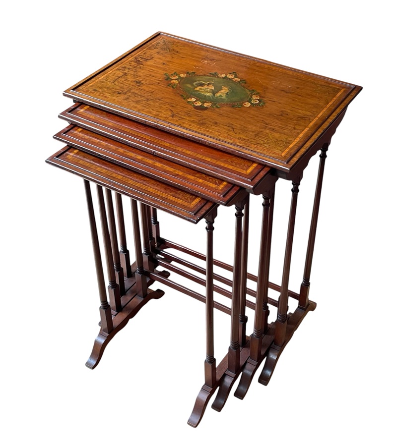 821 Antique Edwardian Mahogany Quartetto Set Nest of Four Occasional Tables 1900 - Hand Painted