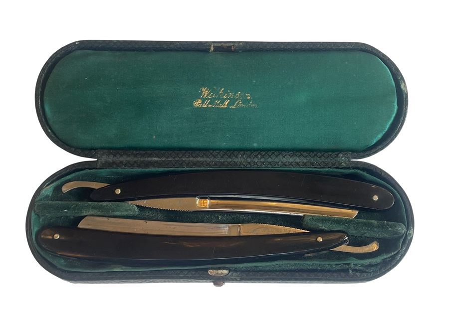 M034 Wilkinson Pall Mall London - Pair Straight Razors - Boxed - Circa 1900
