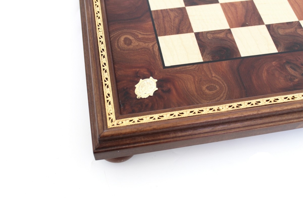 899 Italian Chess Board and Hand Made Pieces – Excellent Quality - Image 4