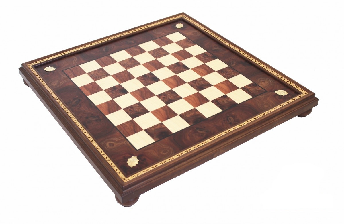 899 Italian Chess Board and Hand Made Pieces – Excellent Quality - Image 5