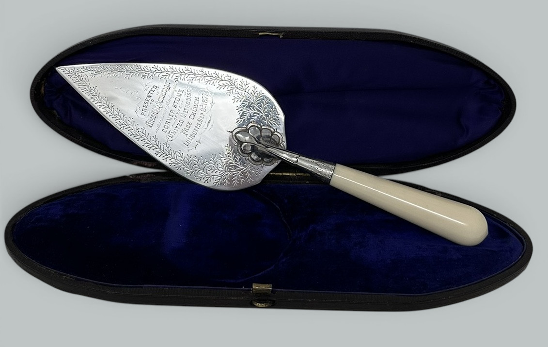779 Antique English Sterling Silver Brick Layers Trowel Bone Handle Martin Hall 1877 - Image 2